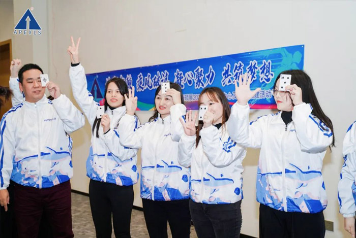 “披荆斩棘、乘风破浪”| 康硕展2023年度营销中心及干部团建活动圆满结束
